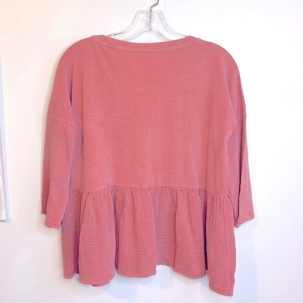 NWT Time and Tru 3/4 Sleeve Relaxed Peplum Top Blouse Coral/Pink Size Small - Picture 8 of 9